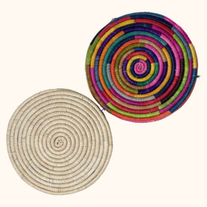 Set of 6 natural and multicolour raffia placemats cut out photo