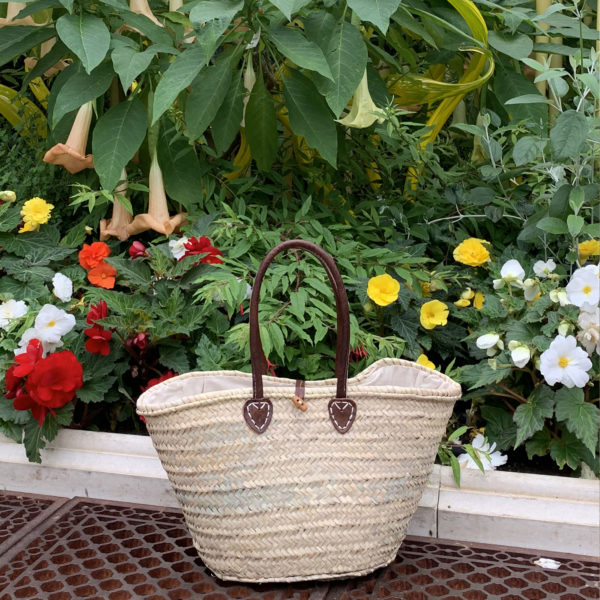 Lined long handle basket at Kew Gardens