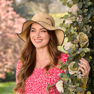 Colour Rim Crochet Hat in black, worn by a model