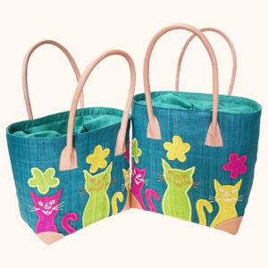 Set of 2 cat tote bags in teal cut out photo