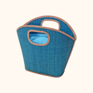 Toky raffia handbag in turquoise cut out photo